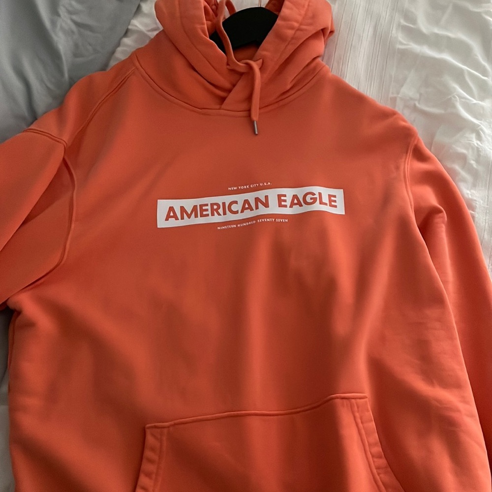 orange american eagle sweatshirt
